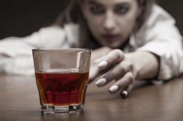 Jak odstranit otce ze života svých dětí, když jste alkoholička